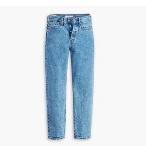 Levi’s Wedgie Straight mid wash jeans